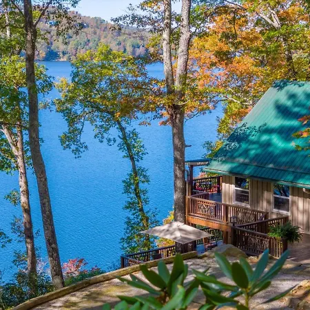 Secluded Lake Glenville Compound Prime Lake View 3 Bedrooms